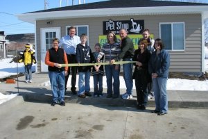 2008 Pet Stop Ribbon Cutting